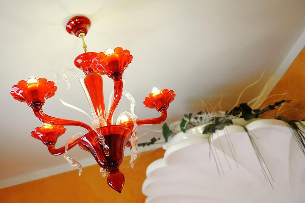 Hotel Benessere Villa Fiorita コルフィオリト エクステリア 写真